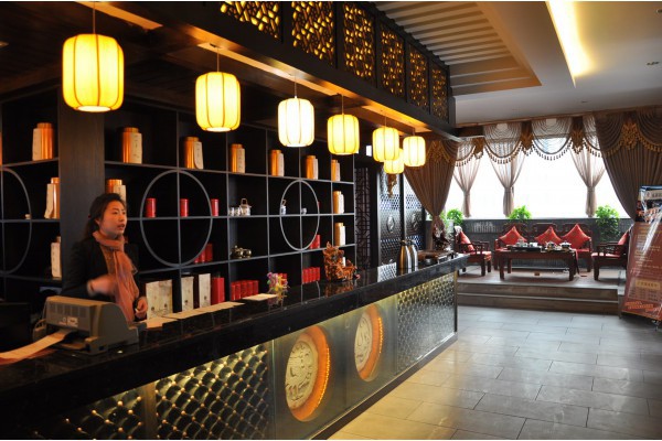 重庆老街巷，一抹舒心按摩时光